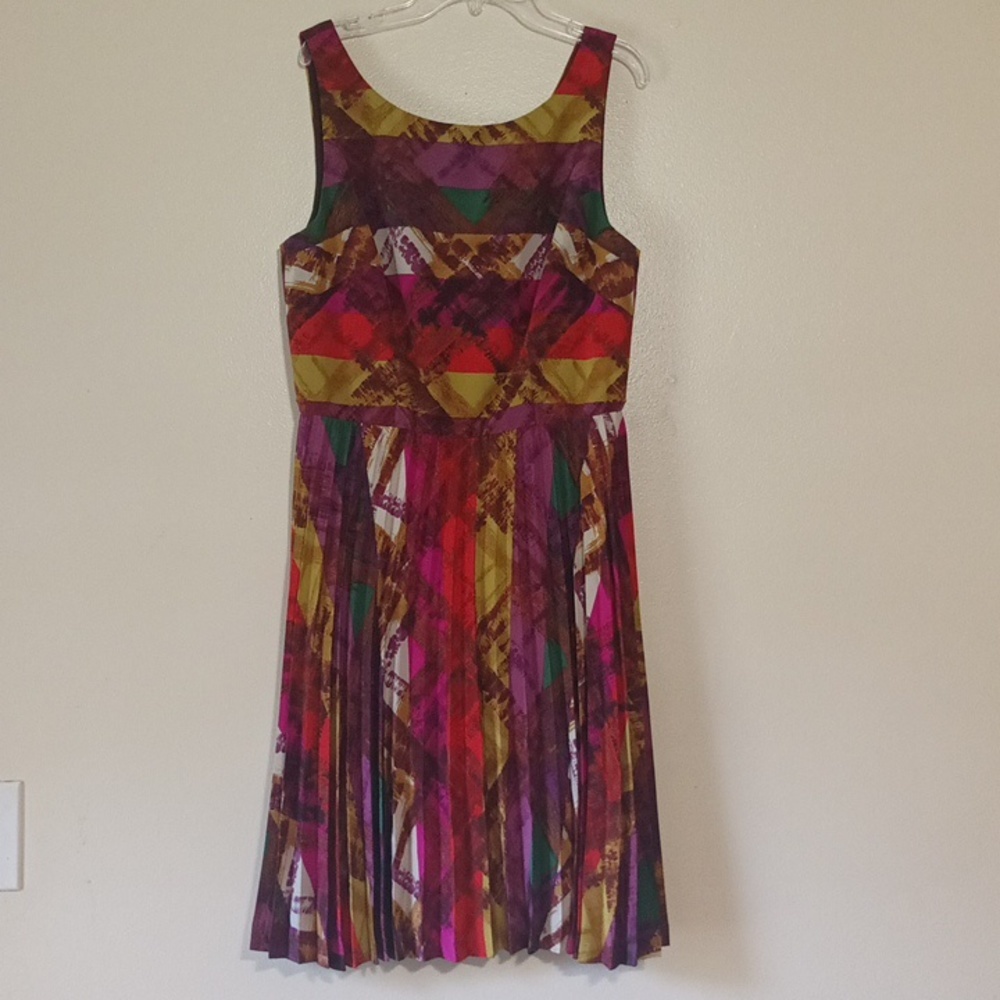 NWOT Trina Turk Multi color pleated dress